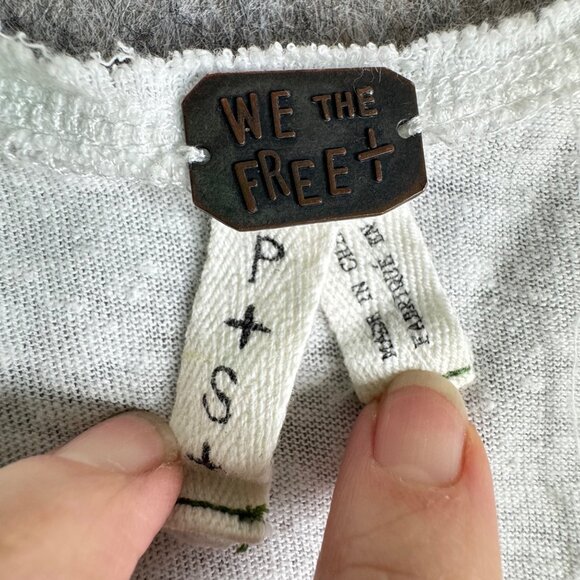 We The Free Touchdown Tailgate Graphic Tunic Top Size Small Jersey White Gold - Picture 5 of 10